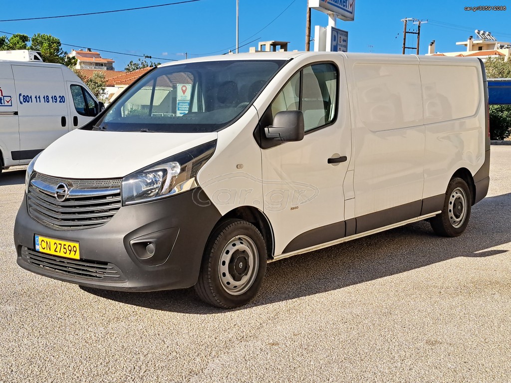 OPEL VIVARO 2016