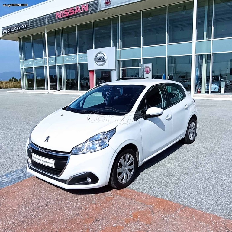 PEUGEOT 208 2020