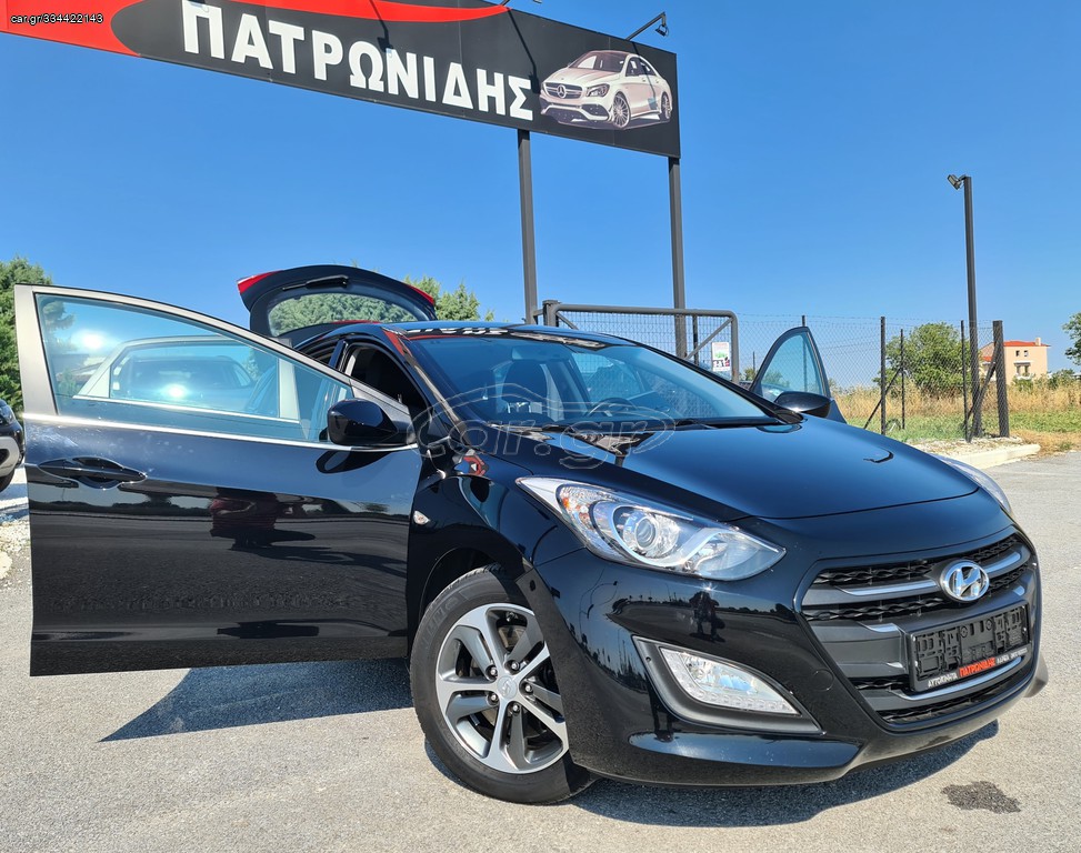 HYUNDAI i30 2015