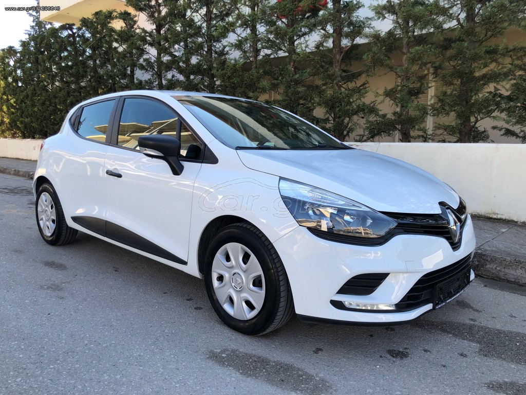 RENAULT CLIO 2019