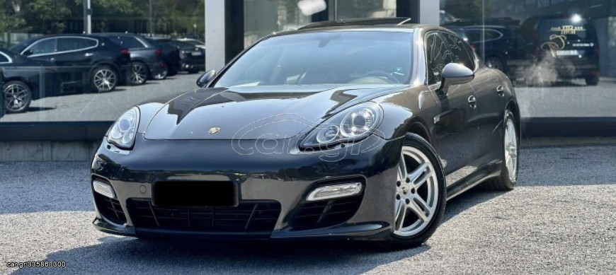 PORSCHE PANAMERA 2011