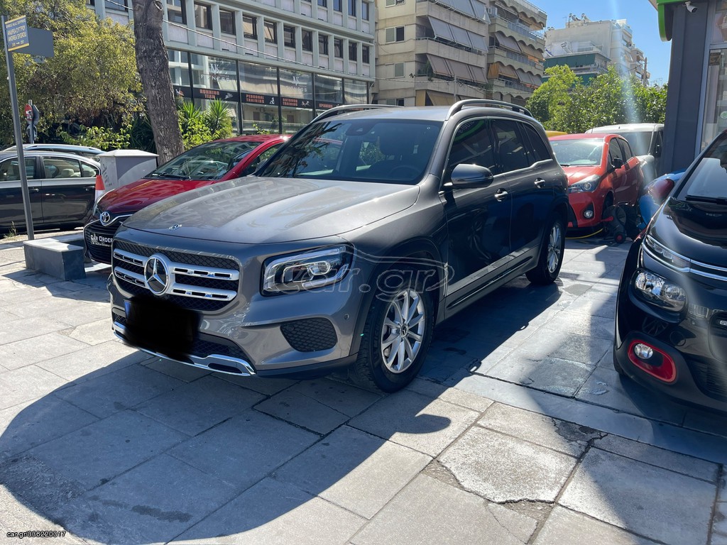 MERCEDES GLB 180 2021
