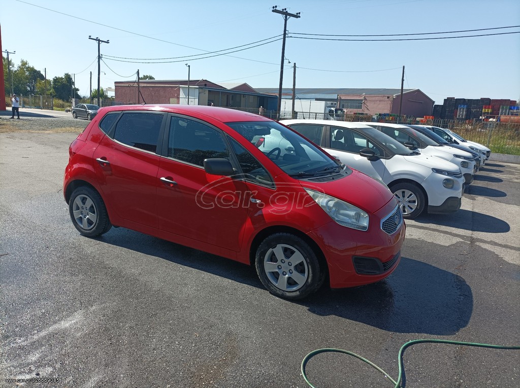 KIA VENGA 2012