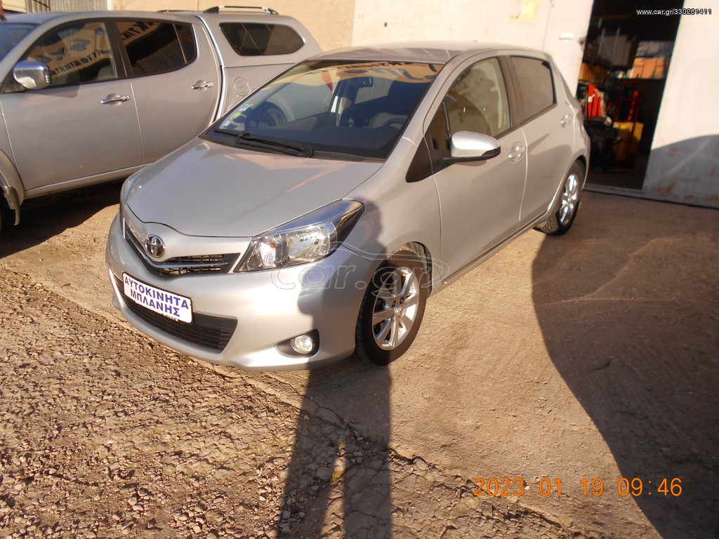 TOYOTA YARIS 2013