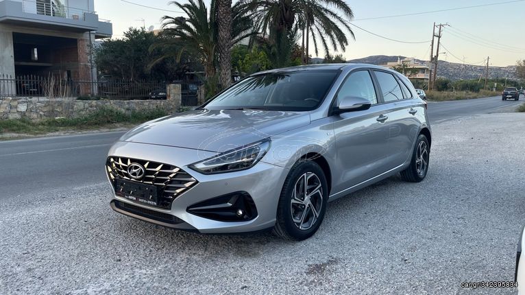 HYUNDAI i30 2021