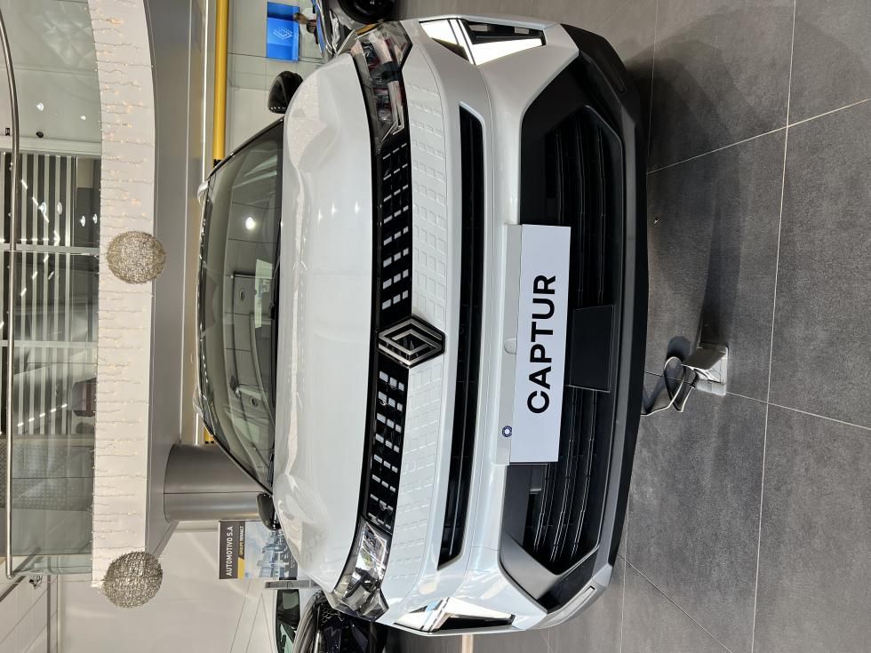 RENAULT CAPTUR 2025