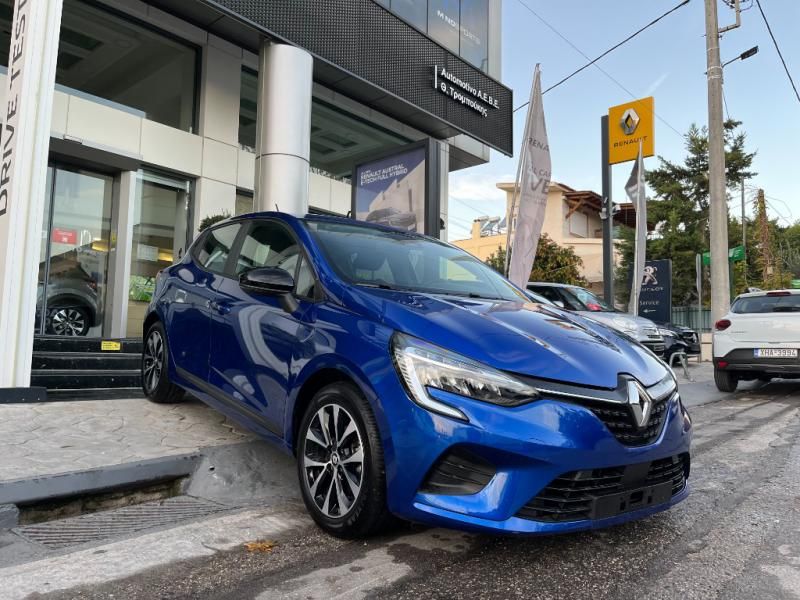 RENAULT CLIO 2023