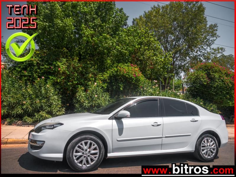 RENAULT LAGUNA 2014