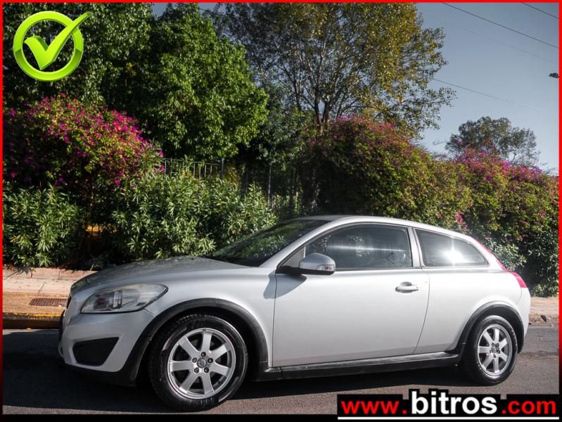 VOLVO C30 2010