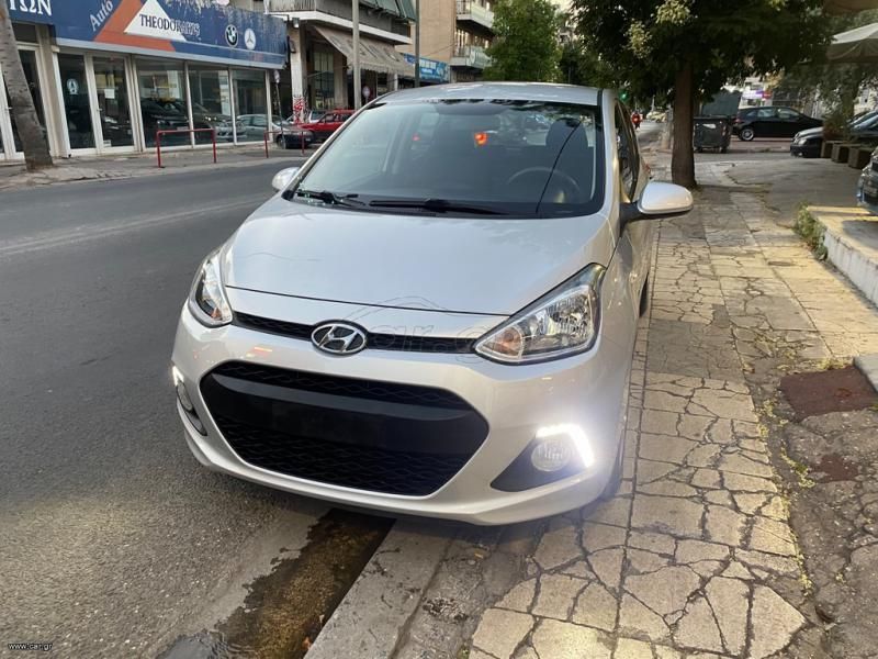 HYUNDAI i10 2016