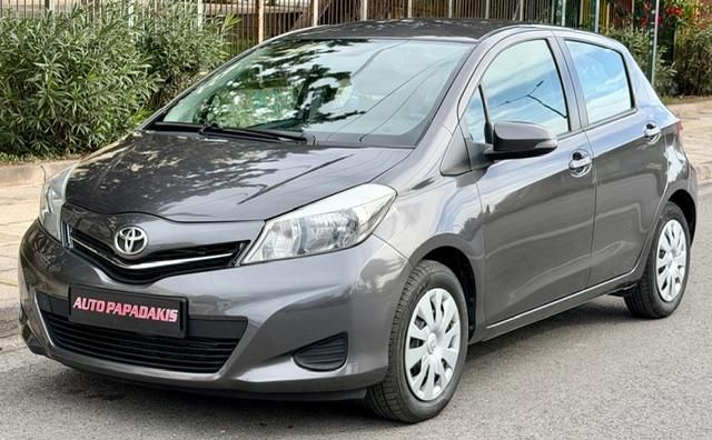 TOYOTA YARIS 2013