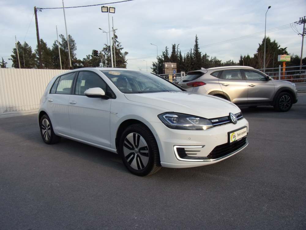 VW GOLF 2020