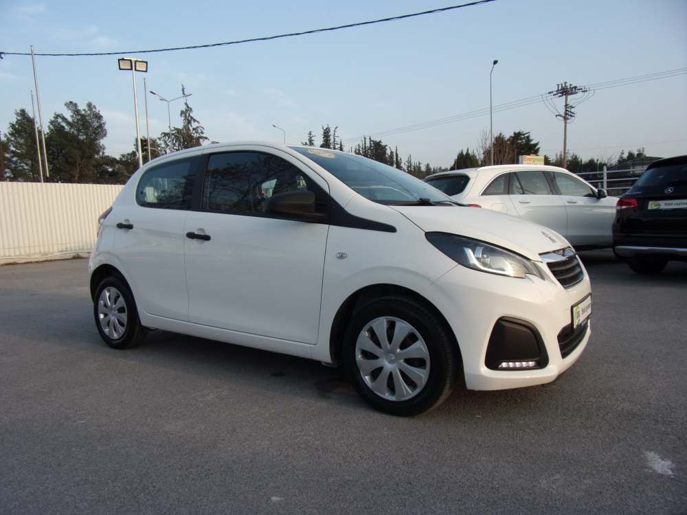 PEUGEOT 108 2020
