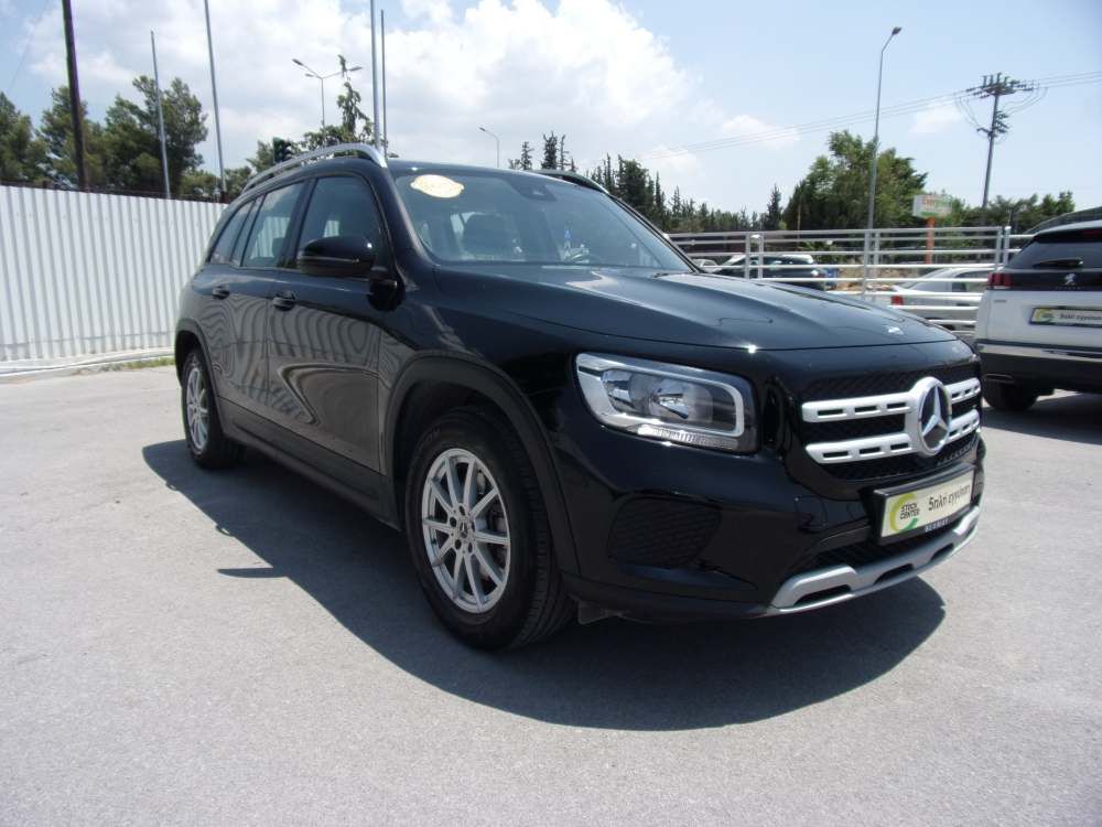 MERCEDES GLB 200 2020