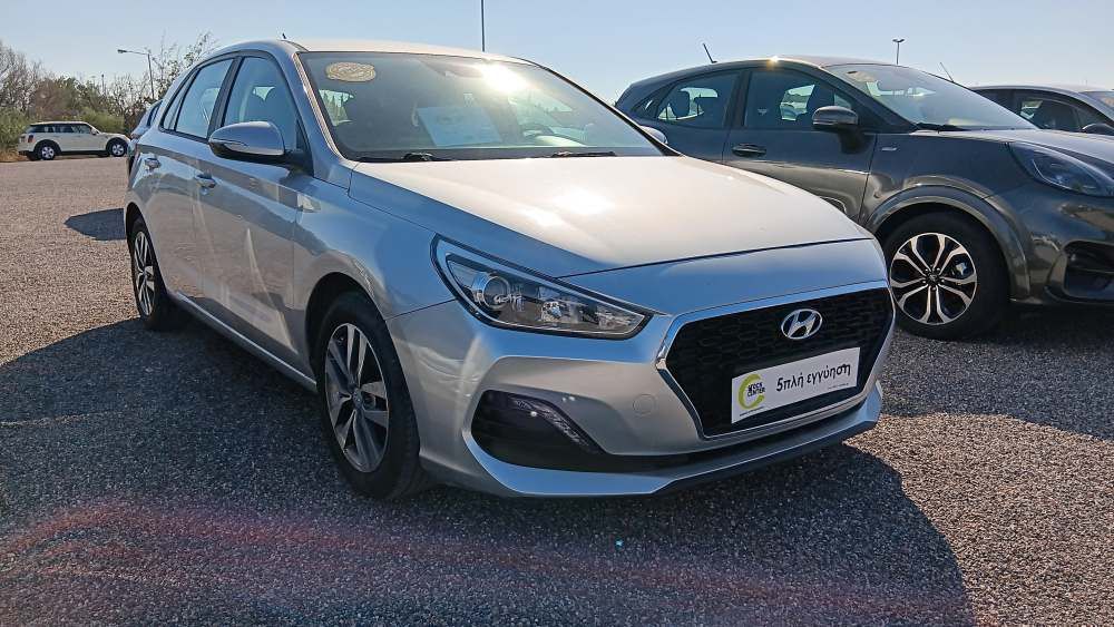 HYUNDAI i30 2019