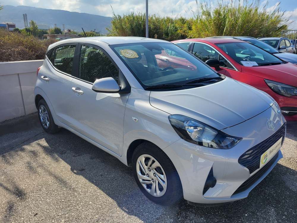 HYUNDAI i10 2025