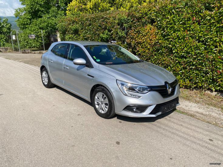 RENAULT Megane 2017