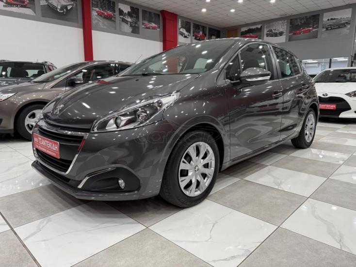 PEUGEOT 208 2019