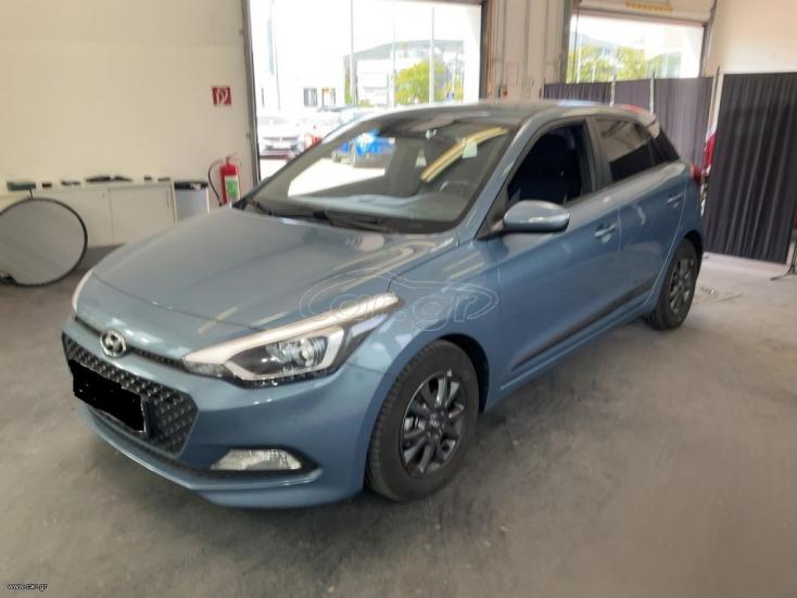 HYUNDAI i20 2017