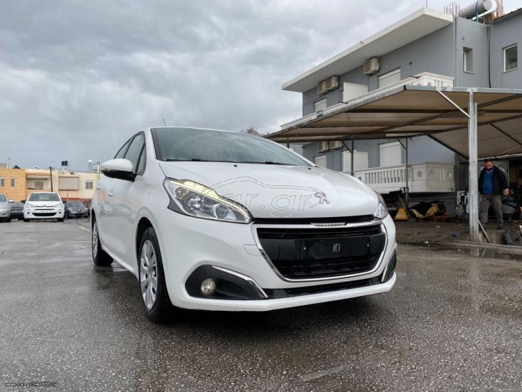 PEUGEOT 208 2017