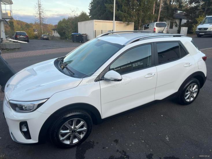 KIA STONIC  2018