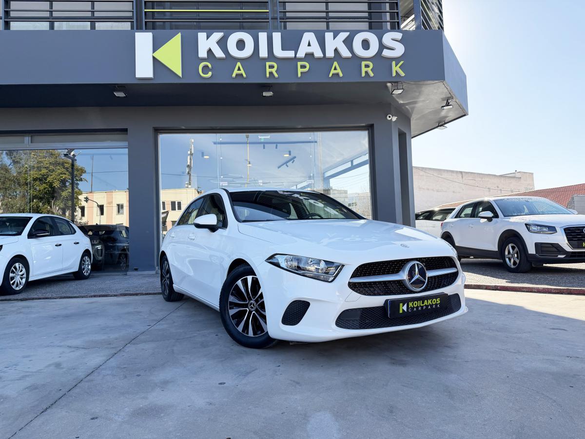 MERCEDES A180 2022