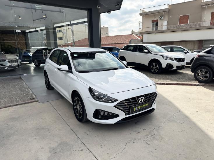 HYUNDAI i30 2021