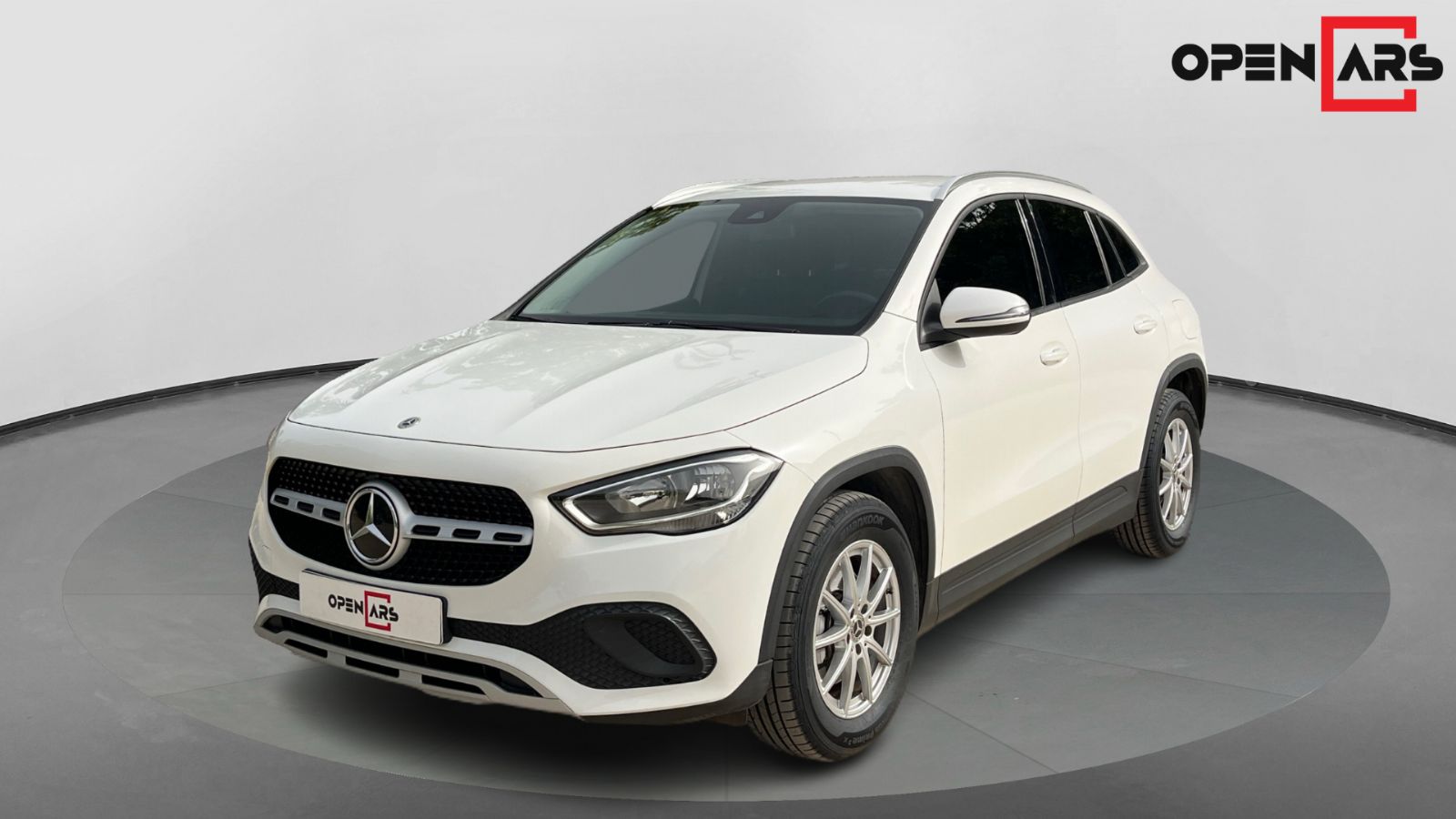 MERCEDES GLA 180 2020