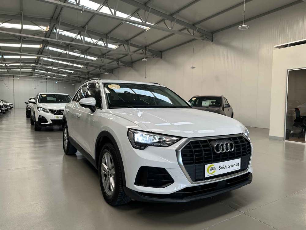 AUDI Q3 2021