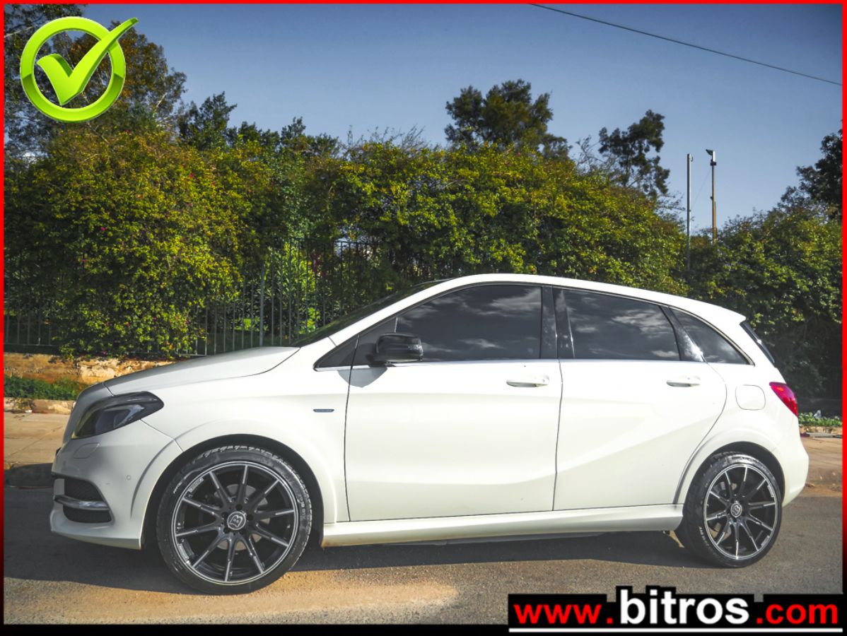 MERCEDES B 250 2017