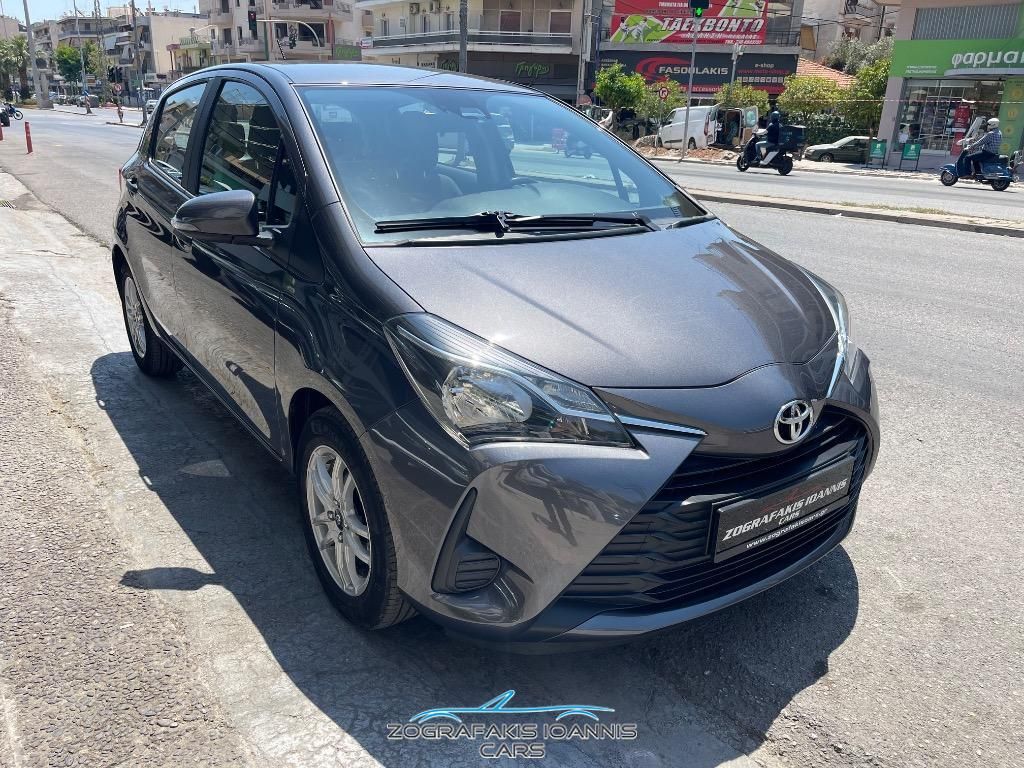 TOYOTA YARIS 2017