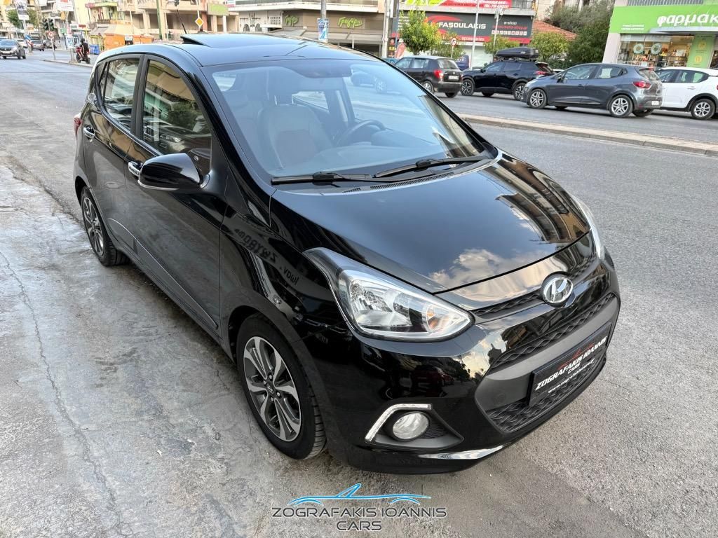 HYUNDAI i10 2016
