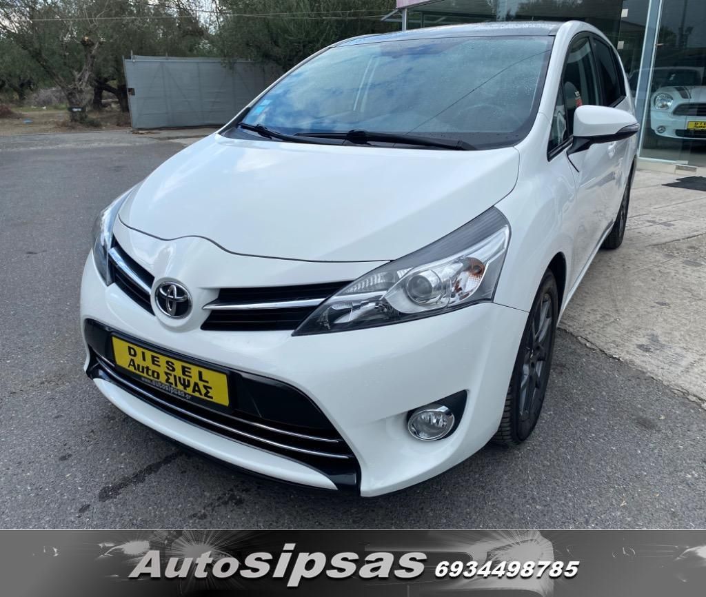 TOYOTA VERSO 2015