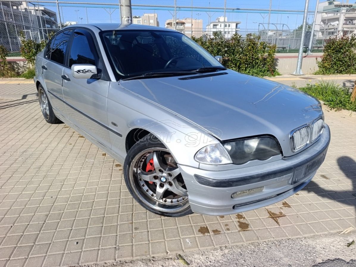BMW 318 2001