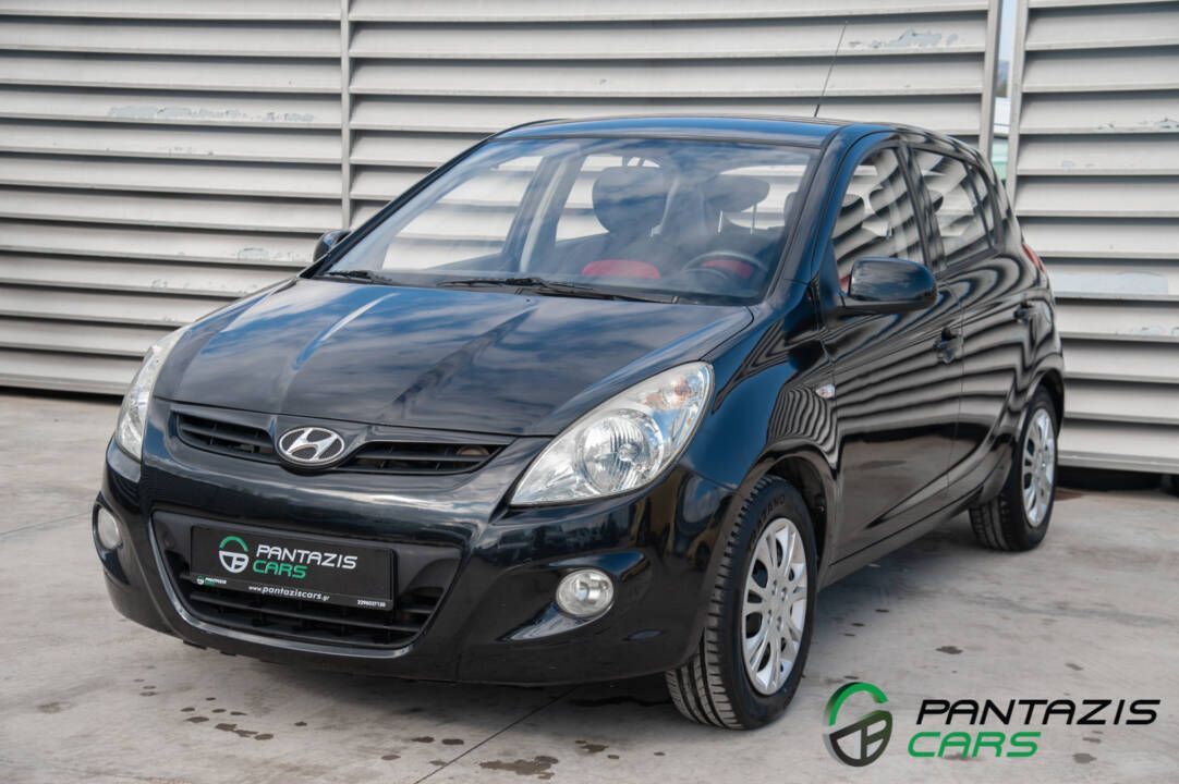 HYUNDAI i20 2010