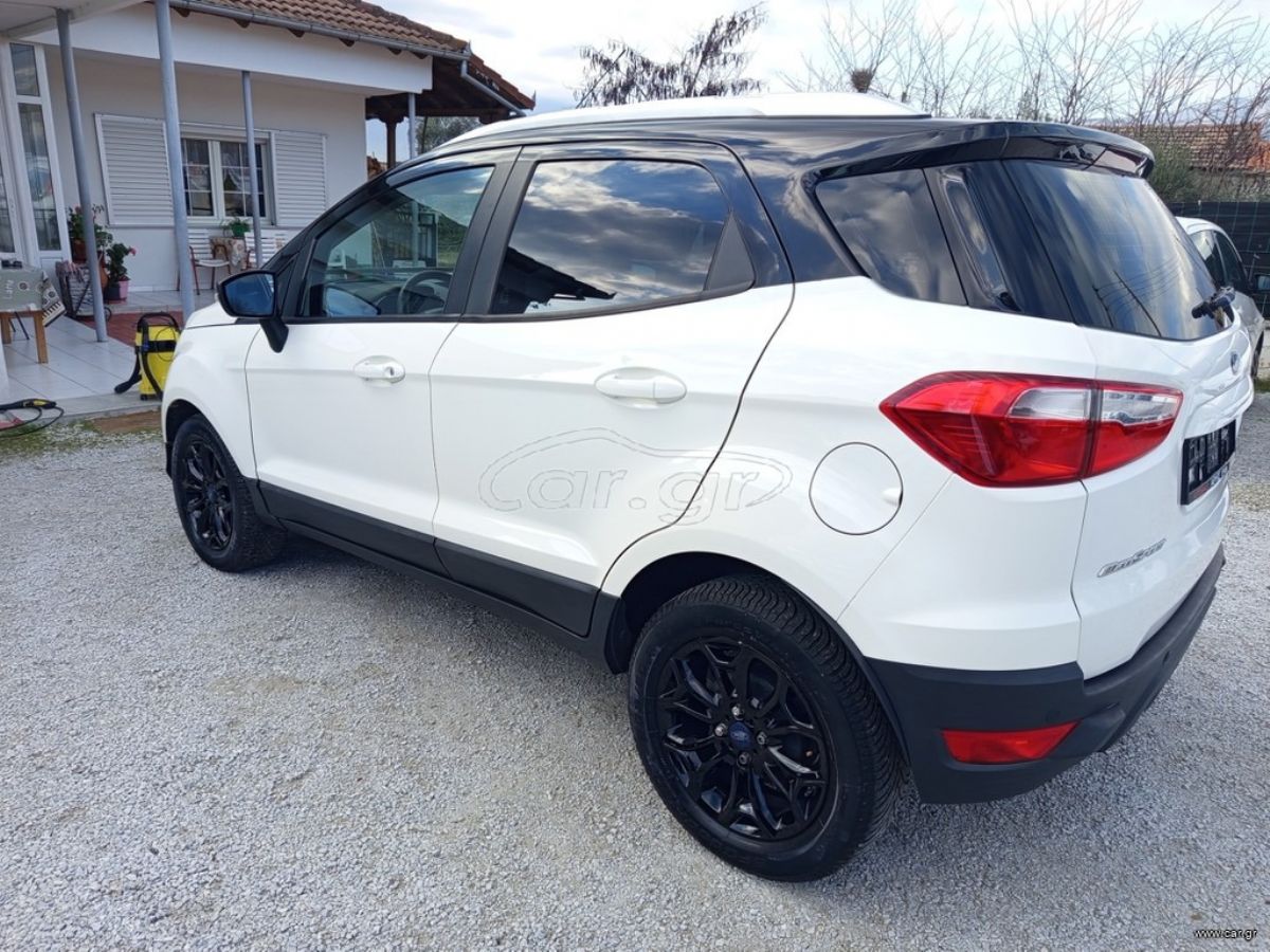 FORD ECOSPORT 2016