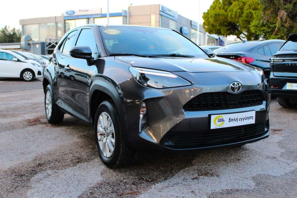 TOYOTA Yaris Cross 2023