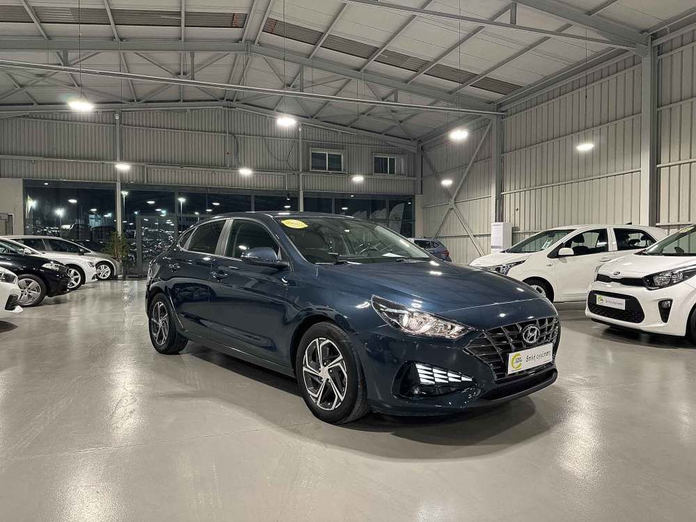 HYUNDAI i30 2022