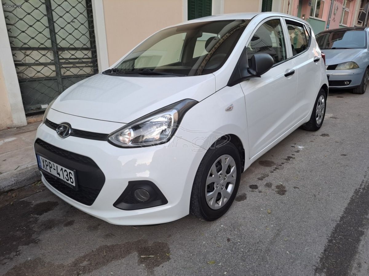 HYUNDAI i10 2015
