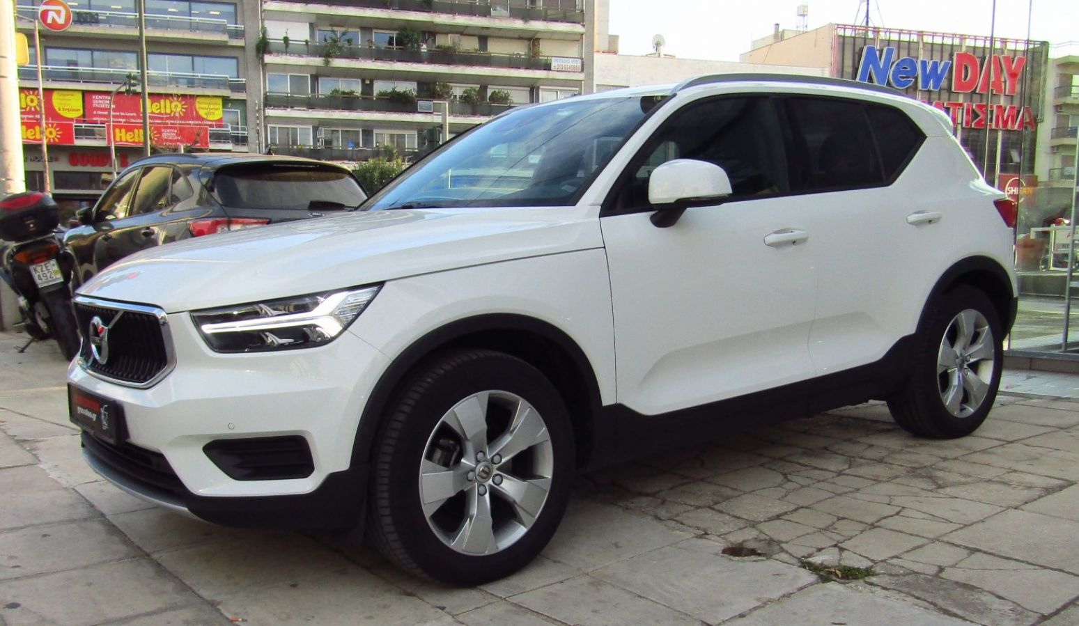 VOLVO XC 40 2020