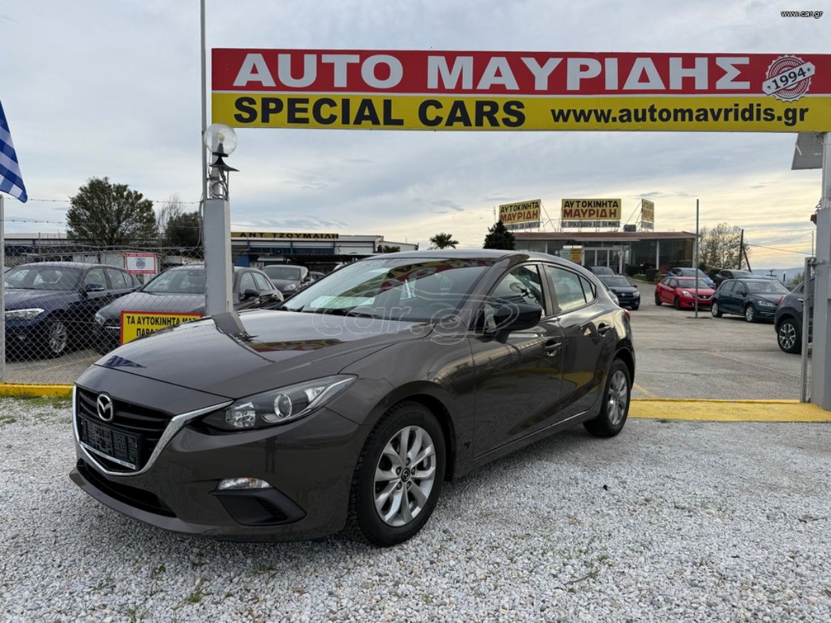 MAZDA 3 2015