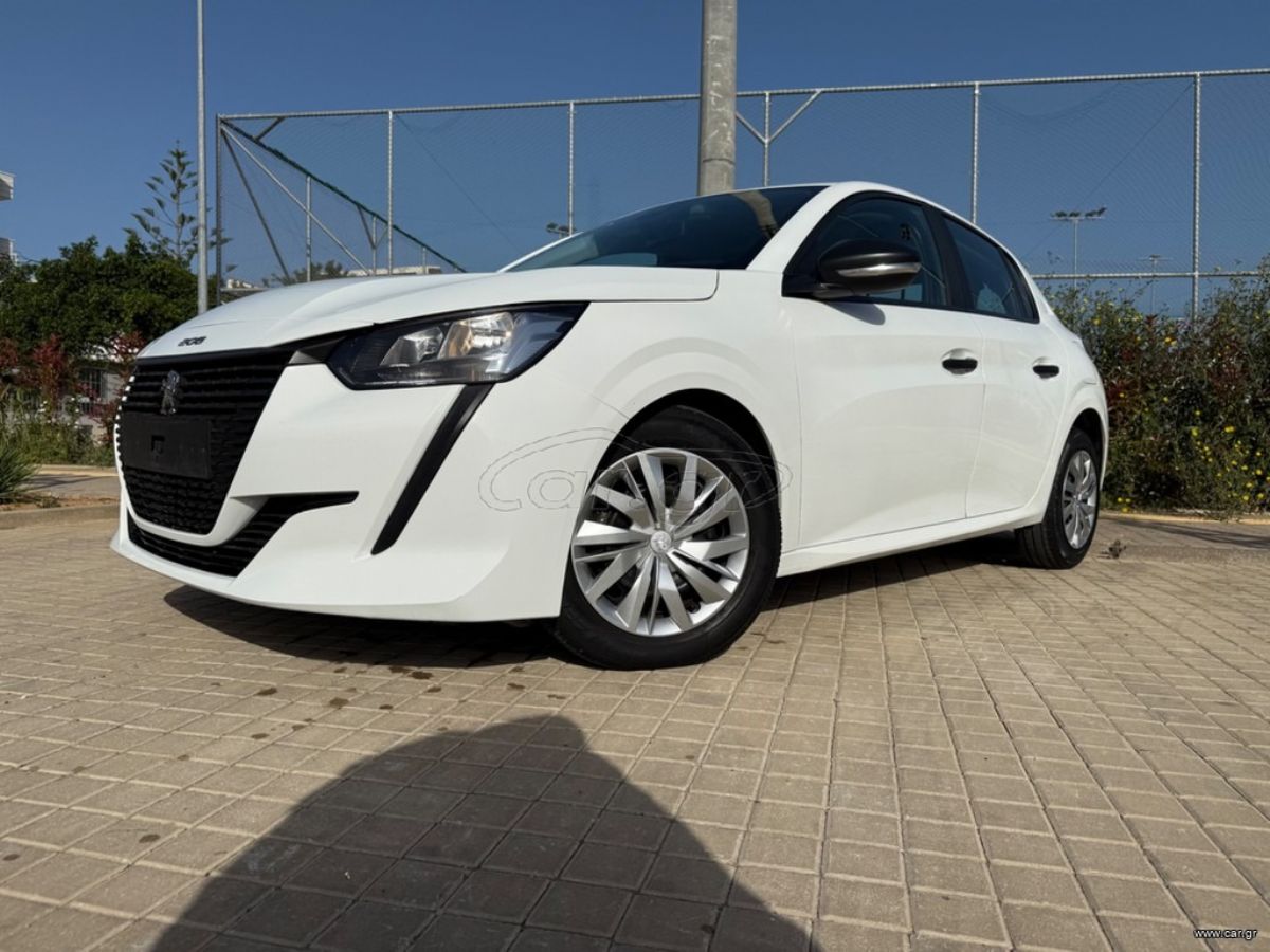 PEUGEOT 208 2021