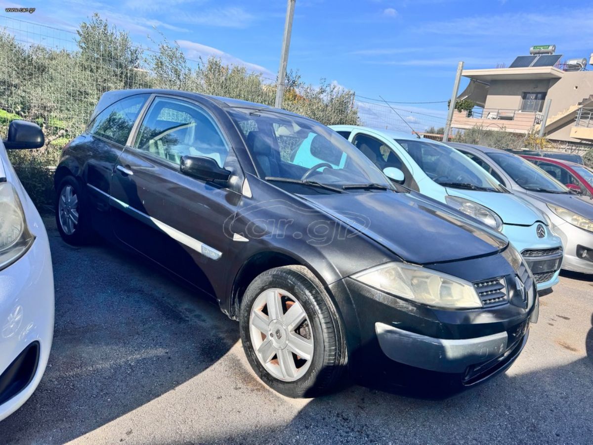 RENAULT Megane 2005