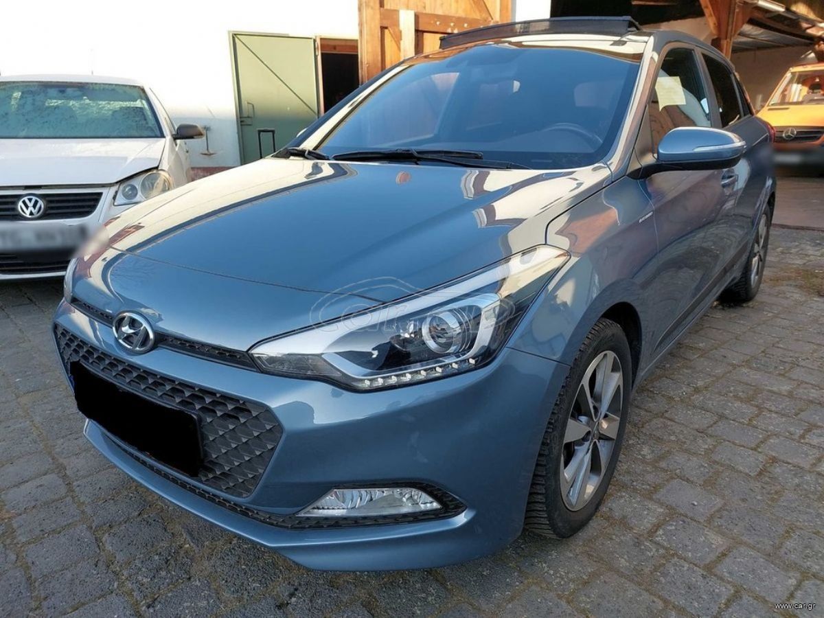 HYUNDAI i20 2017