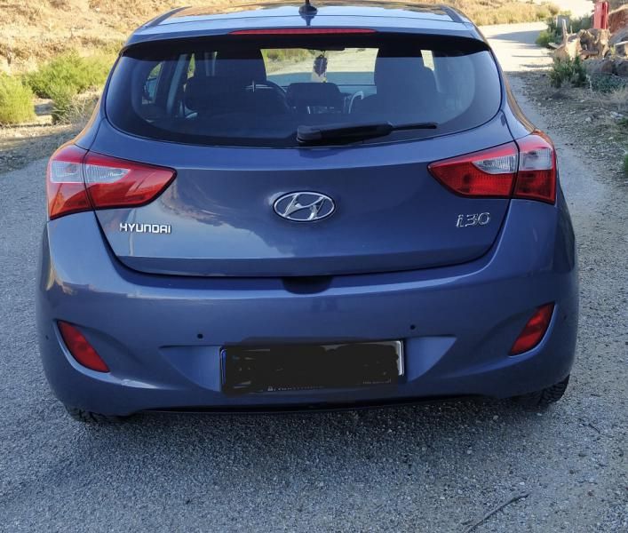 HYUNDAI i30 2013