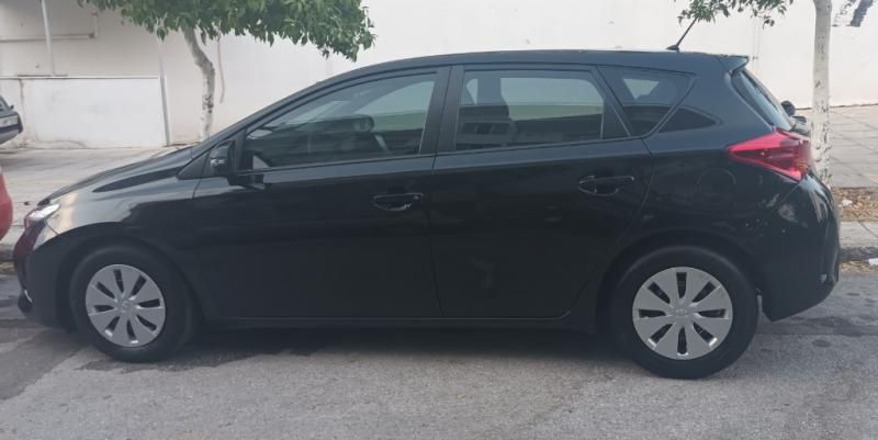 TOYOTA AURIS 2013