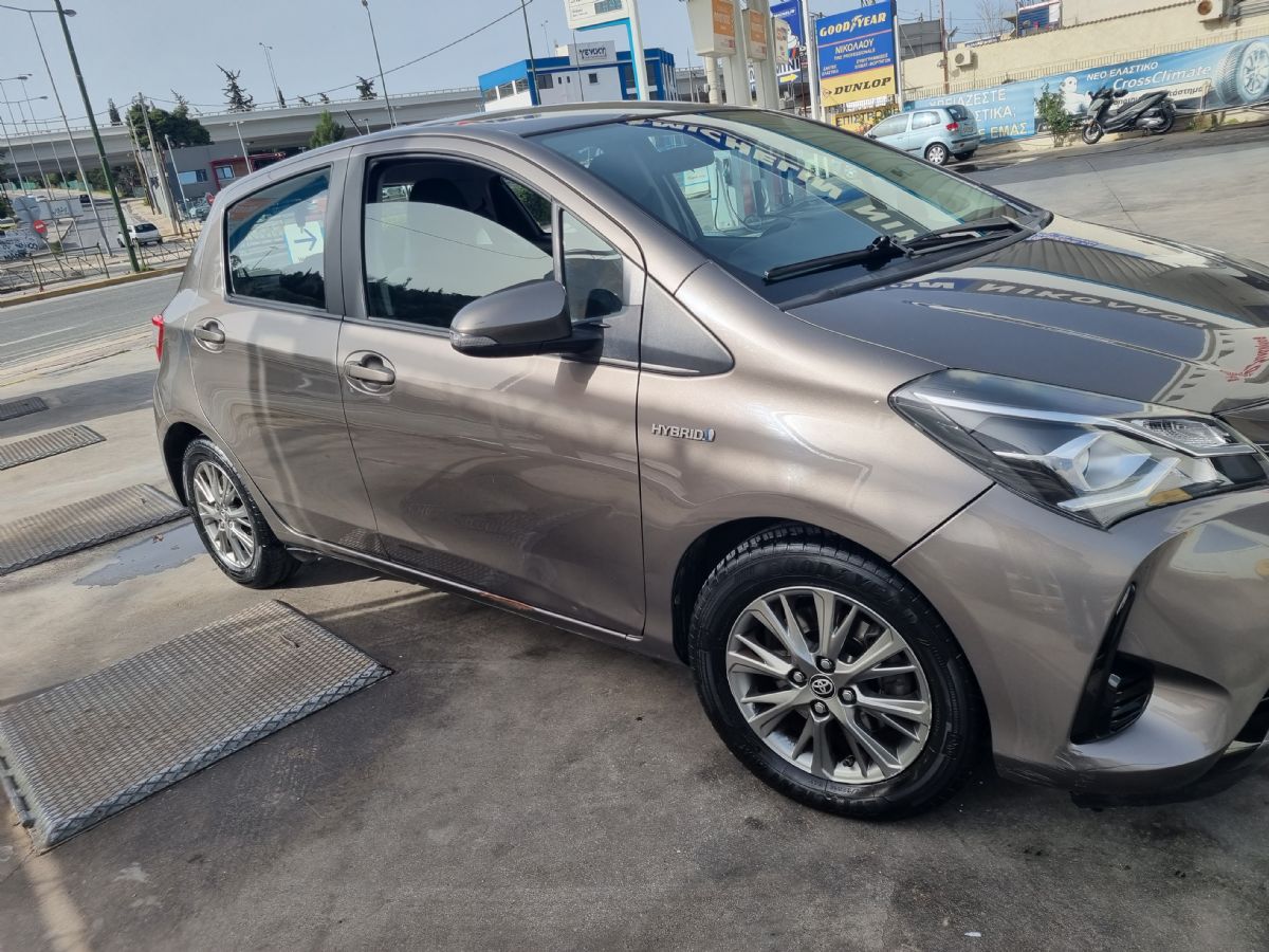 TOYOTA YARIS 2018