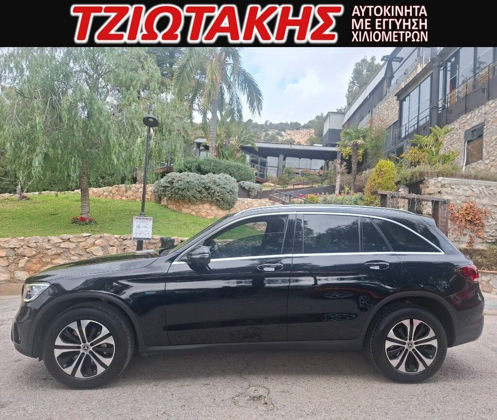 MERCEDES GLC 300 2021