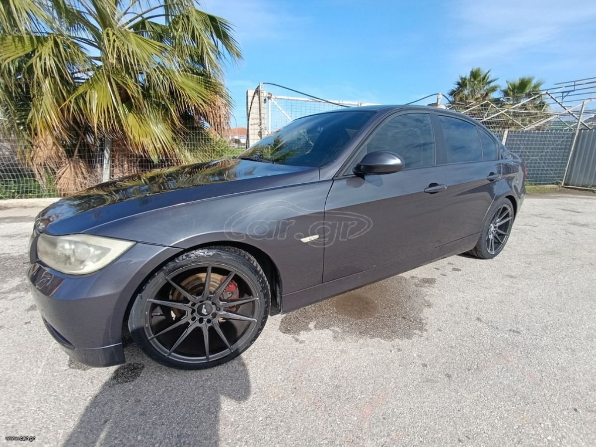 BMW 318 2007