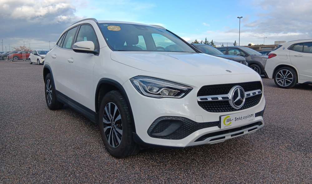 MERCEDES GLA 200 2021